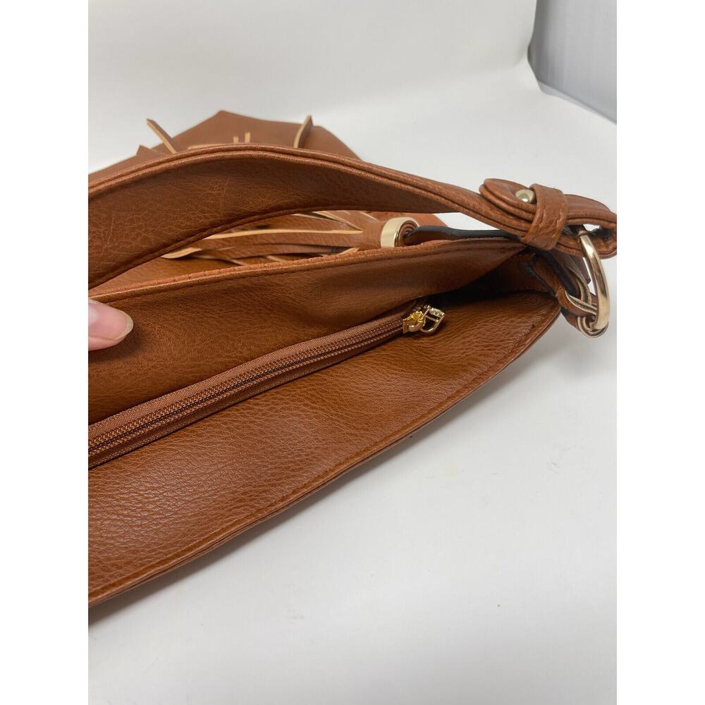 AR New York Brown Faux Leather Grommet Hobo Shoulder Bag with Tassel NWT‎ - Picture 4 of 5